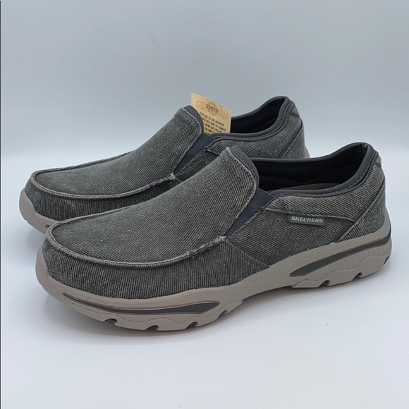 skechers wide fit air cooled